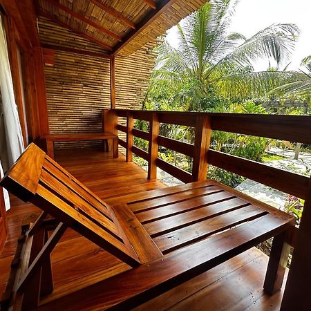 Lagoona Beach Bungalows - Eco Stay Пангандаран Екстер'єр фото